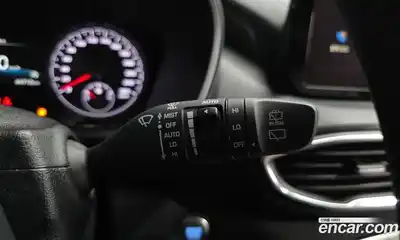 Hyundai Santa Fe 2023 2.5 Автомат в Москве № 113243, миниатюра 11