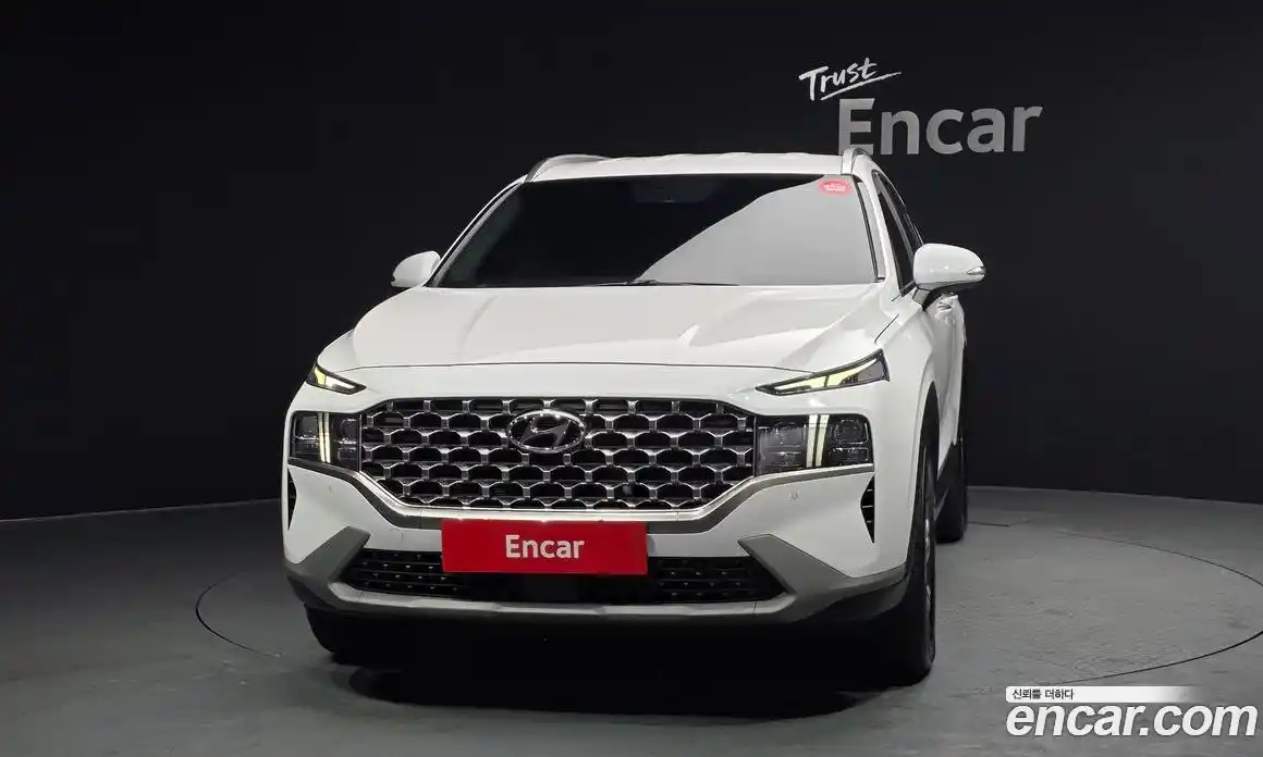 Hyundai Santa Fe 2023 2.5 Автомат в Москве № 113243, фото 4