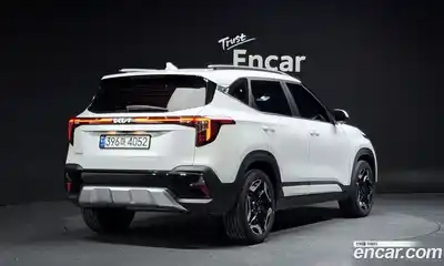 Kia Seltos 2024 1.6 Автомат в Москве № 114553, миниатюра 2