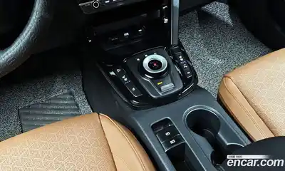 Kia Seltos 2024 1.6 Автомат в Москве № 114553, миниатюра 9