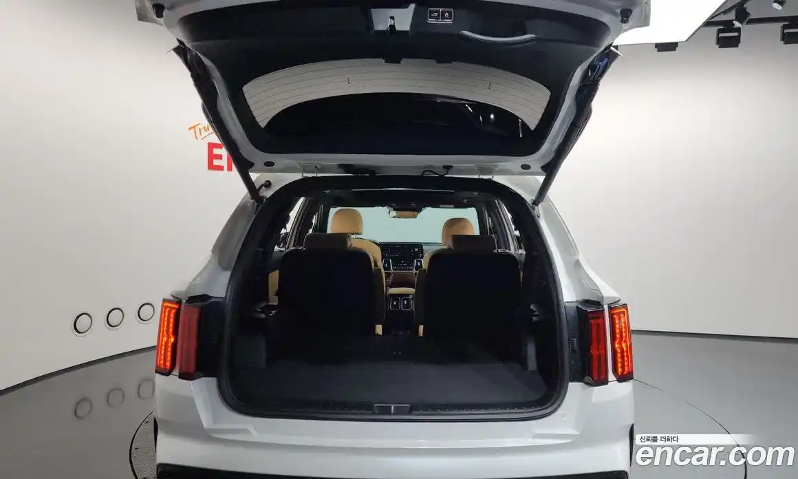 Kia Sorento 2021 1.6 Автомат в Москве № 115596, фото 12