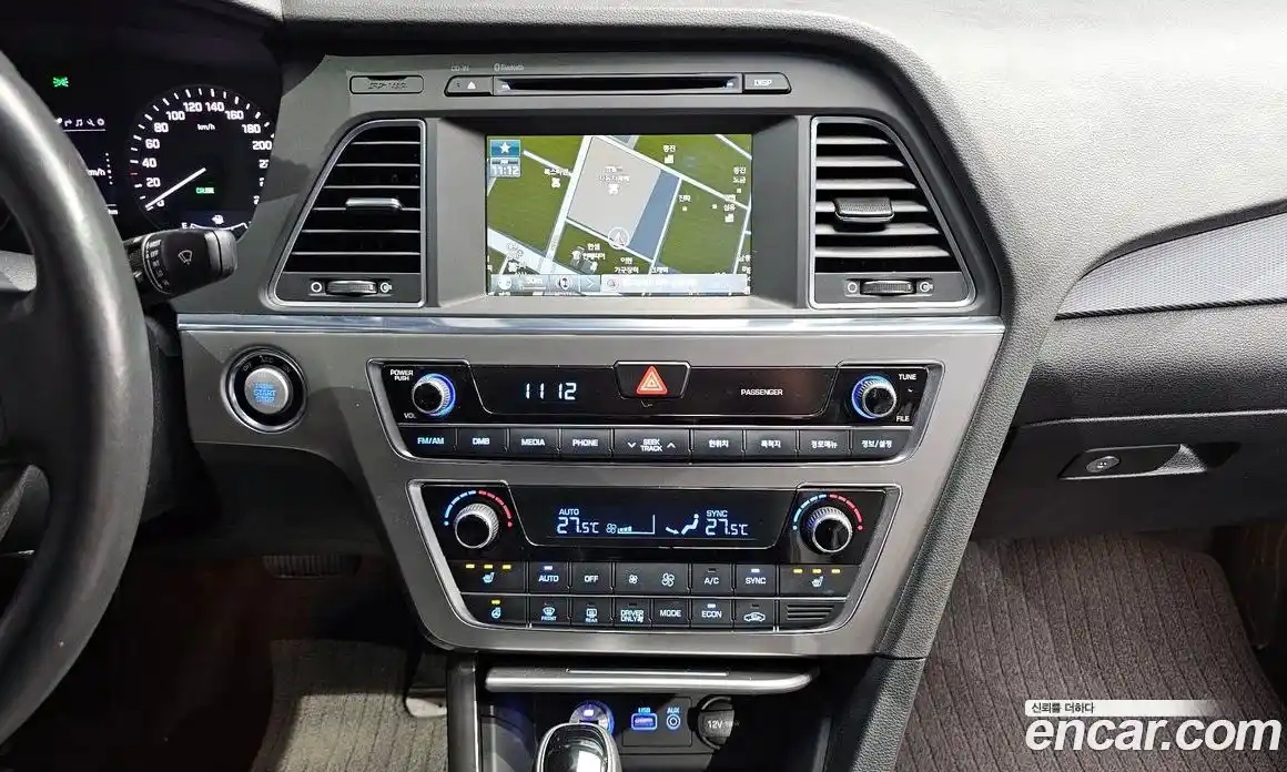 Hyundai Sonata 2016 2.0 Автомат в Москве № 115605, фото 3