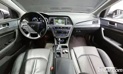 Hyundai Sonata 2016 2.0 Автомат в Москве № 115605, миниатюра 8