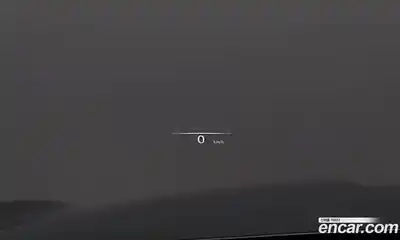 Genesis GV70 2022 2.5 Автомат в Москве № 118032, миниатюра 2