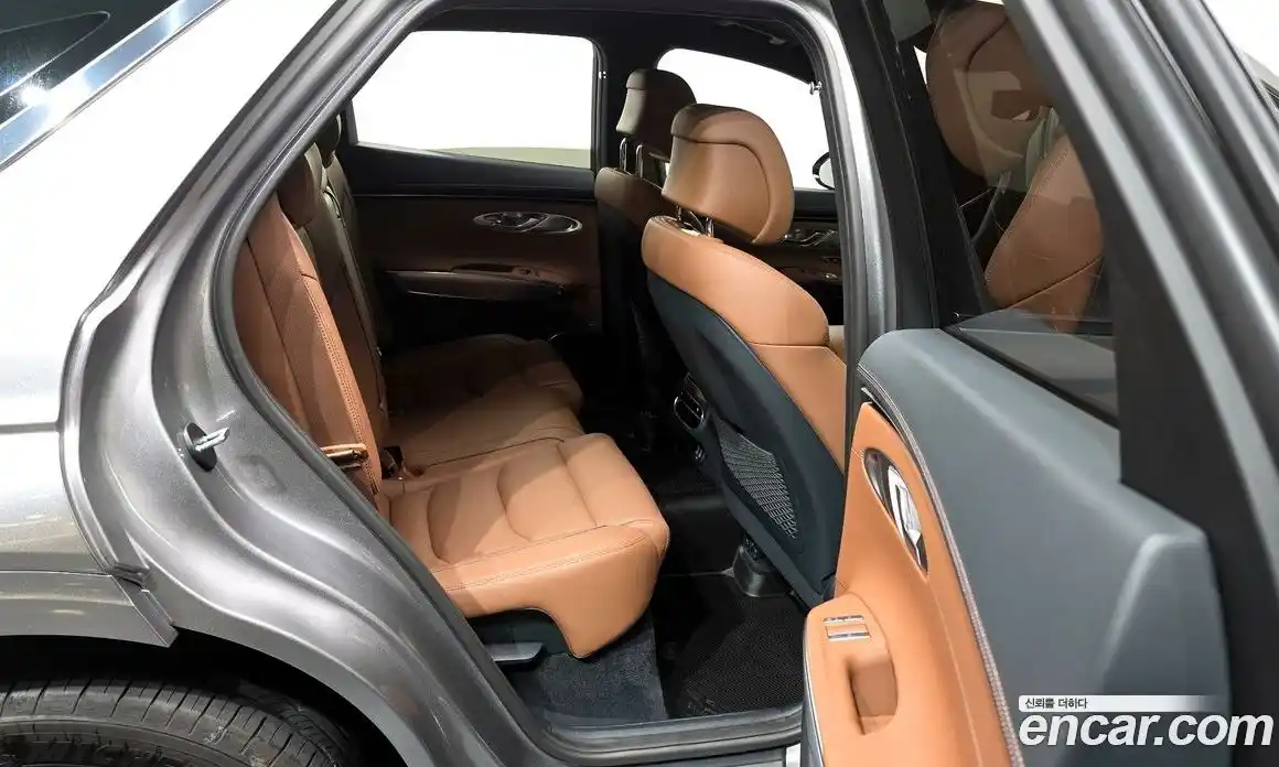 Genesis GV70 2022 2.5 Автомат в Москве № 118032, фото 6