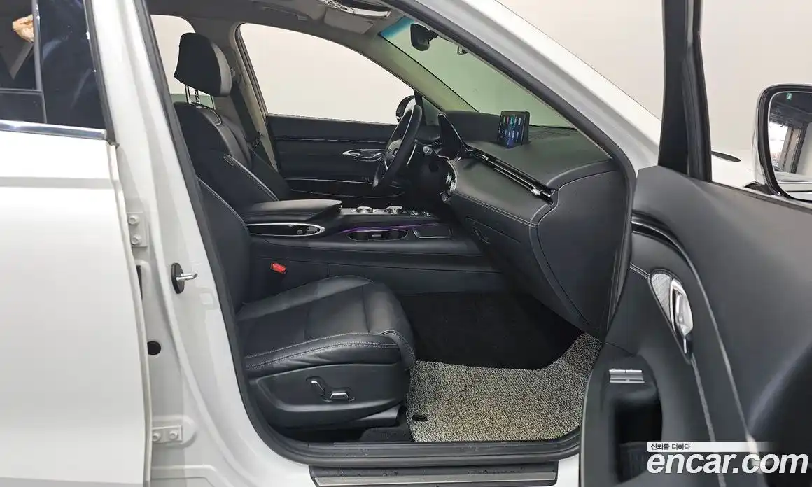 Genesis GV70 2022 2.2 Автомат в Москве № 118442, фото 13