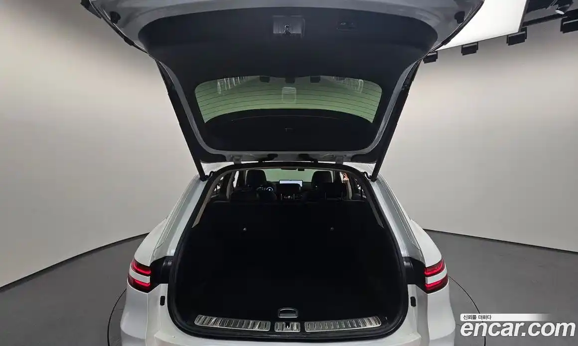 Genesis GV70 2022 2.2 Автомат в Москве № 118442, фото 18