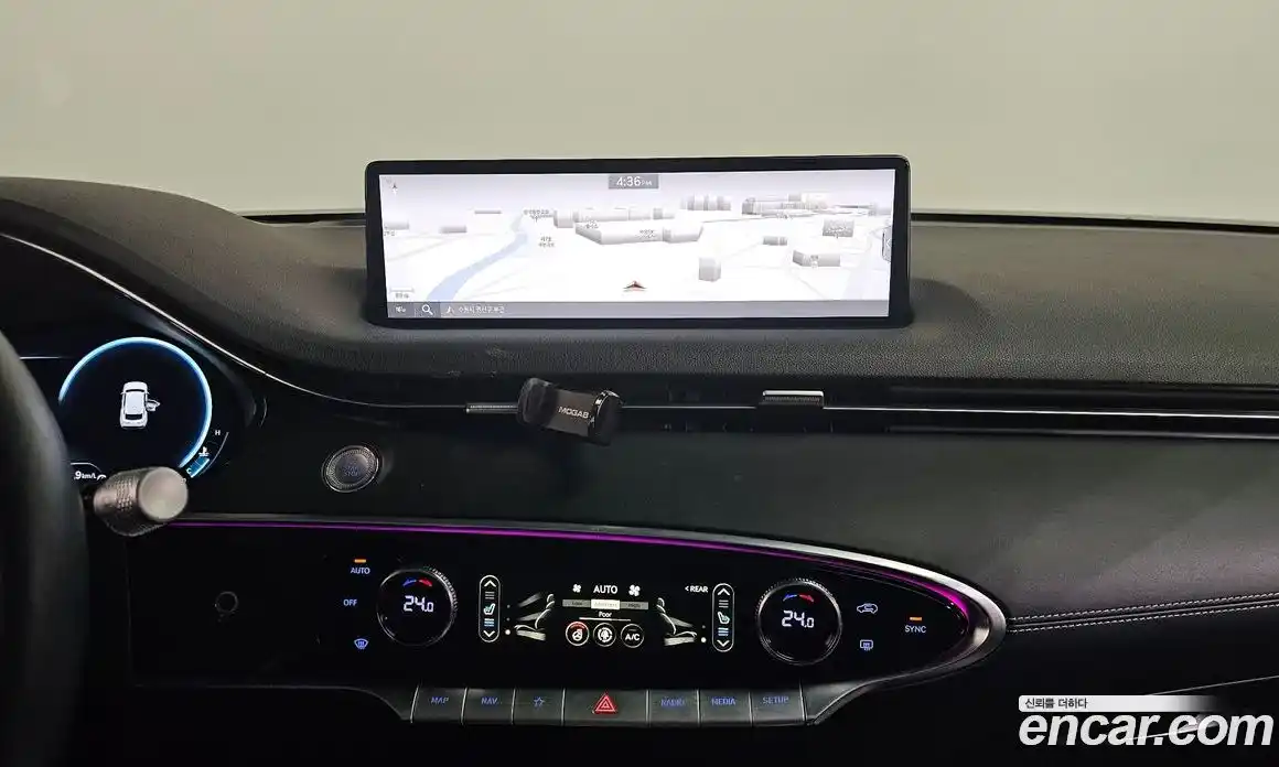 Genesis GV70 2022 2.2 Автомат в Москве № 118442, фото 3