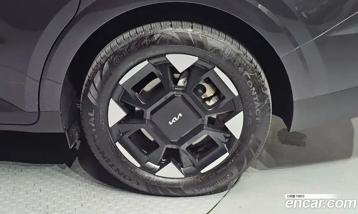 Kia Canival 2025 1.6 Автомат в Москве № 120047, фото 14