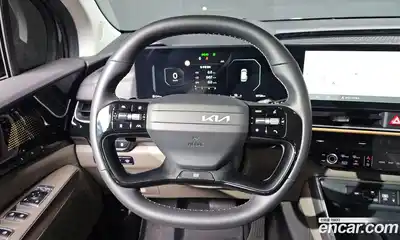 Kia Canival 2025 1.6 Автомат в Москве № 120047, миниатюра 4