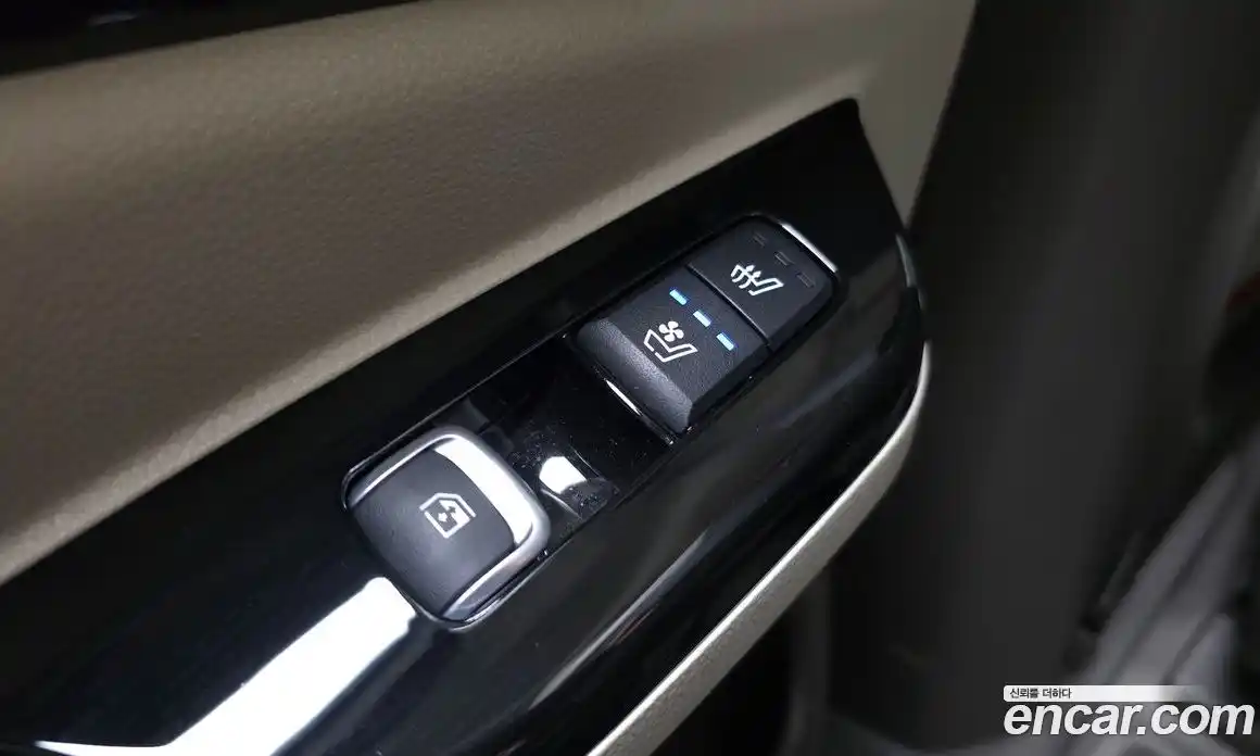 Kia Canival 2023 2.2 Автомат в Москве № 121585, фото 4