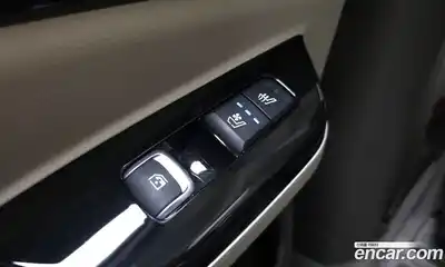 Kia Canival 2023 2.2 Автомат в Москве № 121585, миниатюра 4