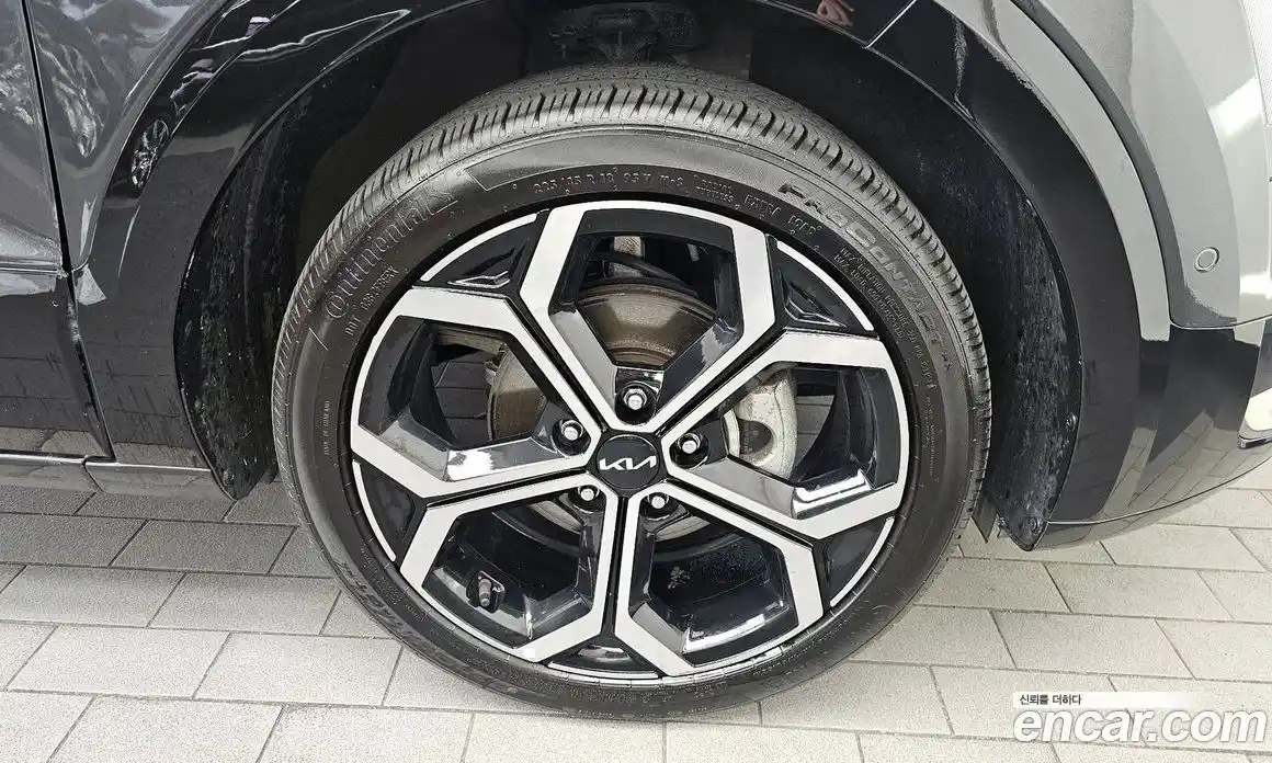 Kia Niro 2024 1.6 Автомат в Москве № 121777, фото 1