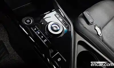 Kia Niro 2024 1.6 Автомат в Москве № 121777, миниатюра 10