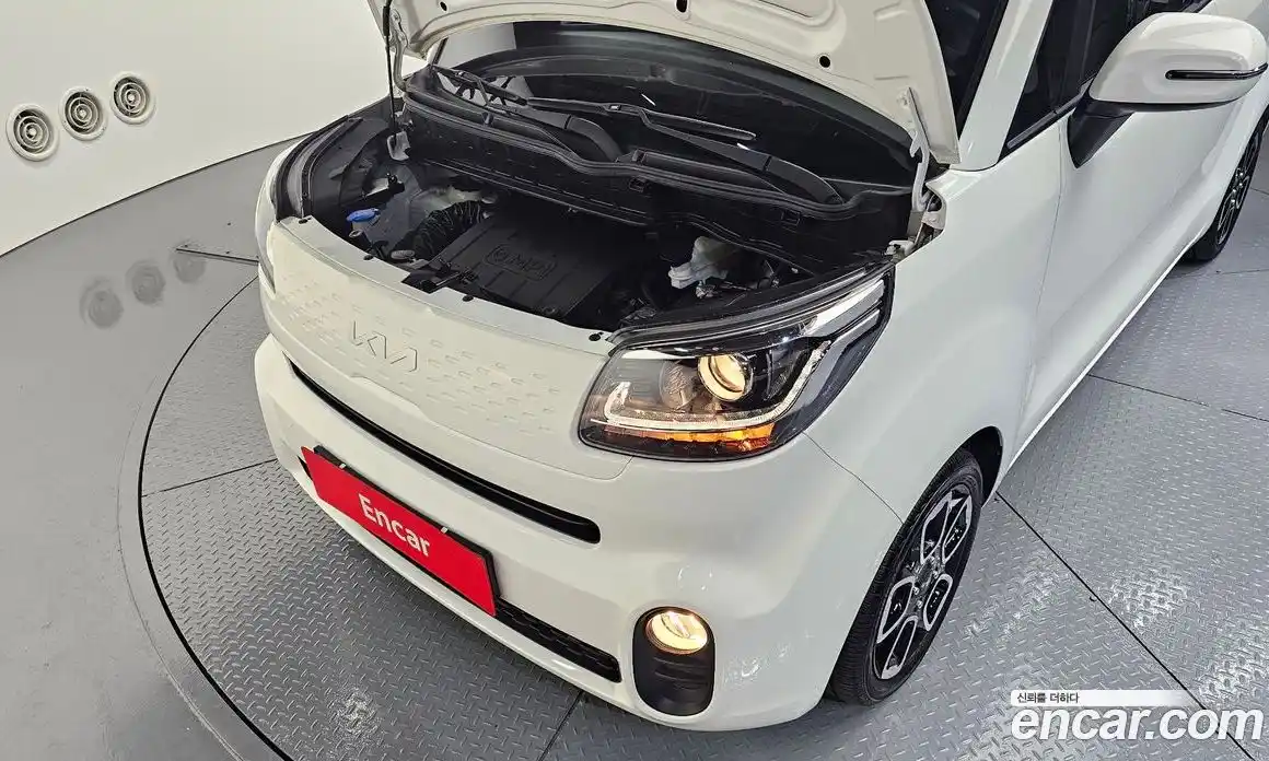 Kia Ray 2022 1.0 Автомат в Москве № 123908, фото 17