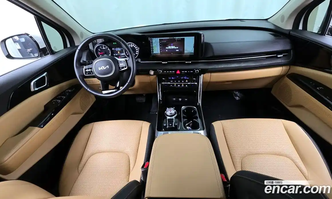 Kia Canival 2023 3.5 Автомат в Москве № 124242, фото 12