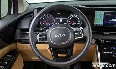 Kia Canival 2023 3.5 Автомат в Москве № 124242, миниатюра 8