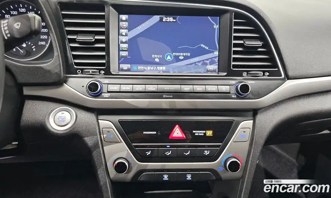 Hyundai Avante 2018 1.6 Автомат в Москве № 125811, фото 8