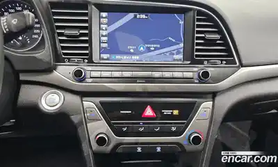 Hyundai Avante 2018 1.6 Автомат в Москве № 125811, миниатюра 8