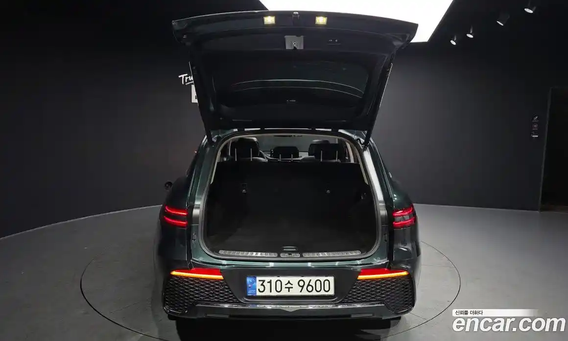 Genesis GV70 2021 2.2 Автомат в Москве № 12927, фото 20