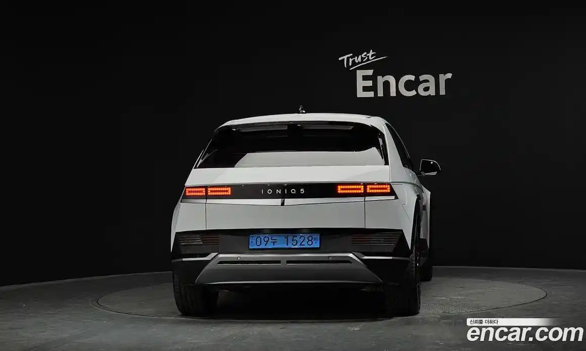 Hyundai Ioniq 5 2023 0.1 Автомат в Москве № 130619, фото 4