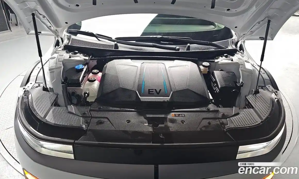 Hyundai Ioniq 5 2023 0.1 Автомат в Москве № 130619, фото 6