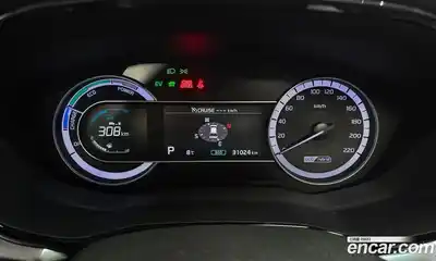 Kia Niro 2021 1.6 Автомат в Москве № 132658, миниатюра 2