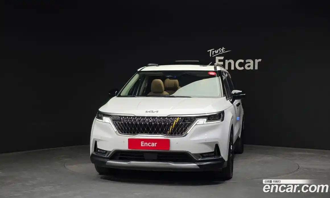 Kia Canival 2023 3.5 Автомат в Москве № 134161, фото 14