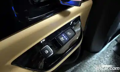 Kia Canival 2023 3.5 Автомат в Москве № 134161, миниатюра 7