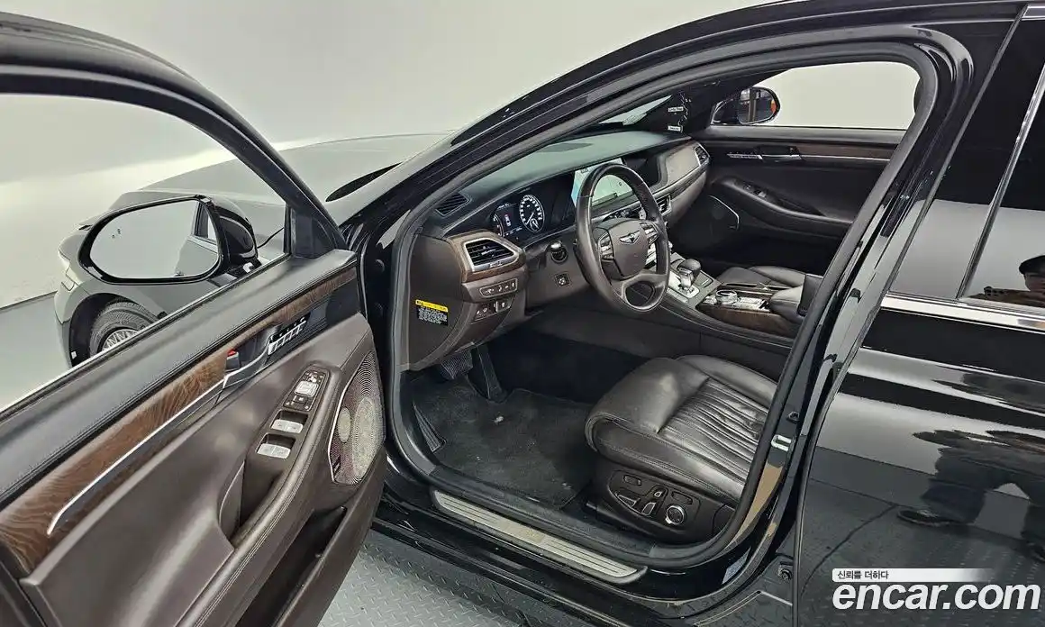 Genesis G90 2019 5.0 Автомат в Москве № 135387, фото 1