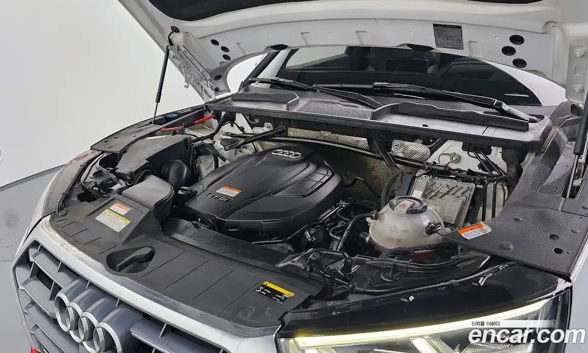 Audi Q5 2020 2.0 Автомат в Москве № 141210, фото 18