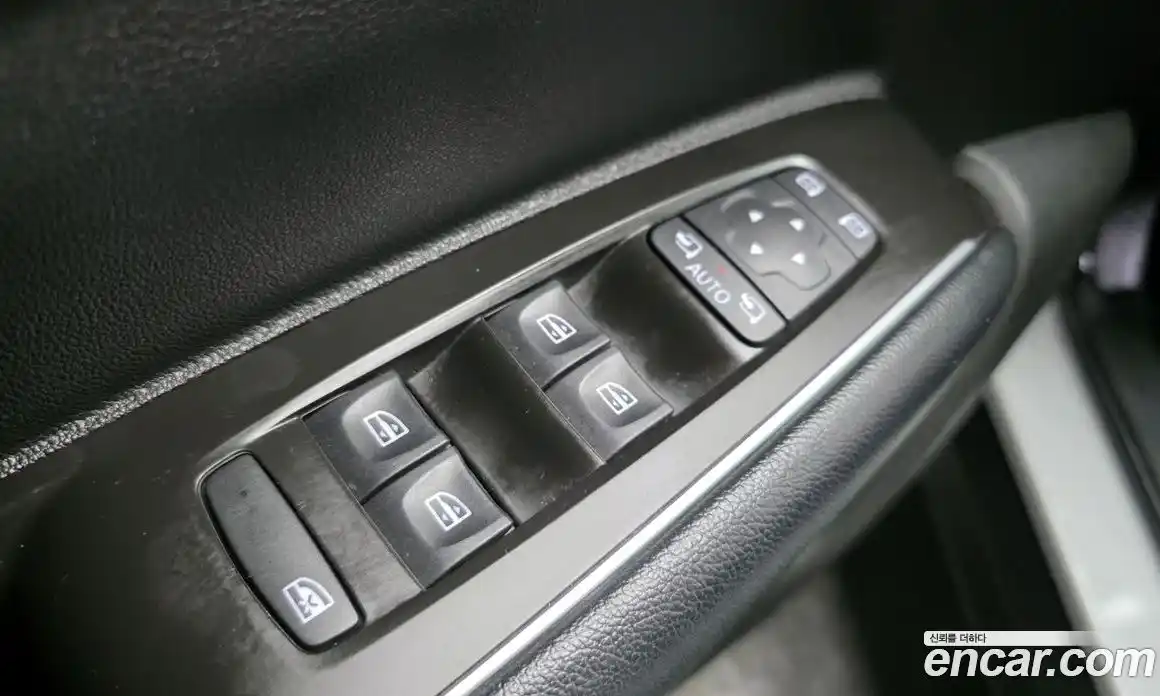 Renault QM6 2023 2.0 Автомат в Москве № 147004, фото 3