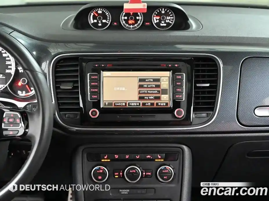 Volkswagen Beatle 2014 2.0 Автомат в Москве № 147065, фото 14