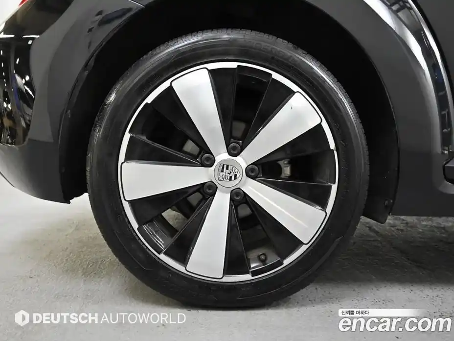 Volkswagen Beatle 2014 2.0 Автомат в Москве № 147065, фото 5
