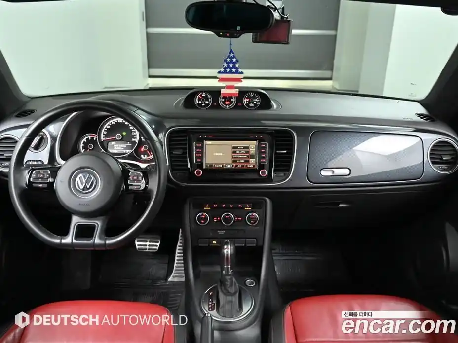 Volkswagen Beatle 2014 2.0 Автомат в Москве № 147065, фото 7