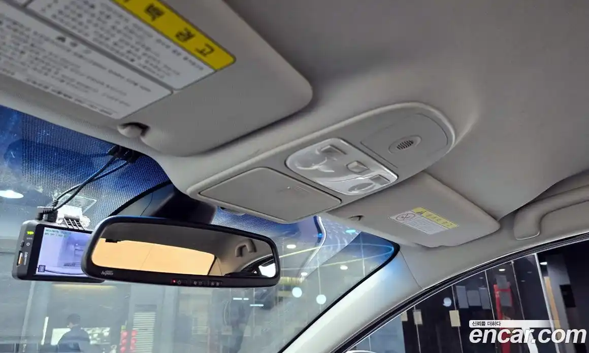 Renault SM3 2011 2.0 Автомат в Москве № 149443, фото 20