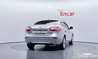 Renault SM3 2011 2.0 Автомат в Москве № 149443, миниатюра 4