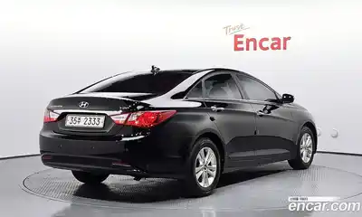 Hyundai Sonata 2010 2.0 Автомат в Москве № 157240, миниатюра 3