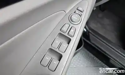 Hyundai Sonata 2010 2.0 Автомат в Москве № 157240, миниатюра 9