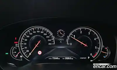BMW 5-Series 2018 2.0 Автомат в Москве № 158408, миниатюра 2