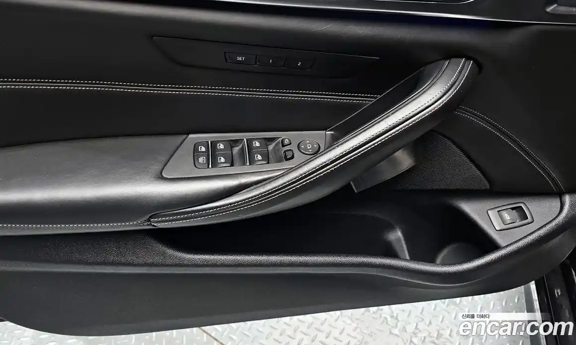 BMW 5-Series 2018 2.0 Автомат в Москве № 158408, фото 3