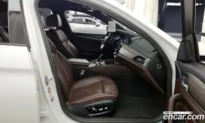 BMW 5-Series 2017 2.0 Автомат в Москве № 159475, миниатюра 11