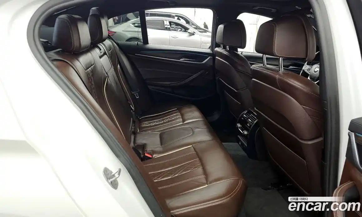 BMW 5-Series 2017 2.0 Автомат в Москве № 159475, фото 12