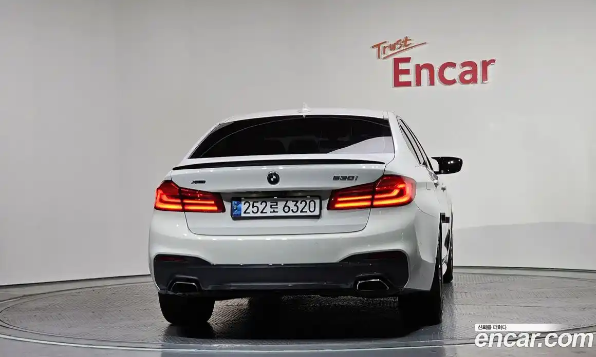 BMW 5-Series 2017 2.0 Автомат в Москве № 159475, фото 4