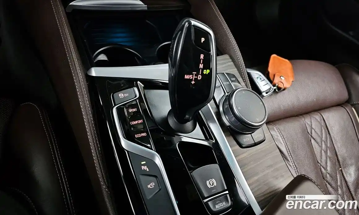 BMW 5-Series 2017 2.0 Автомат в Москве № 159475, фото 9