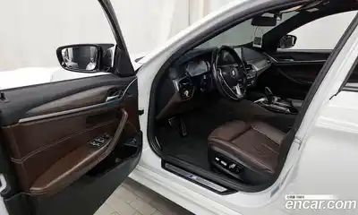 BMW 5-Series 2017 2.0 Автомат в Москве № 159475, миниатюра 10
