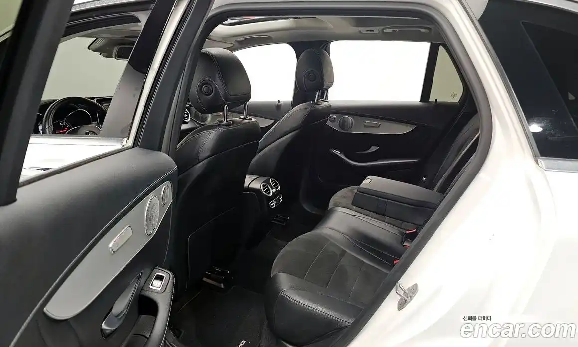 Mercedes-Benz GLC-Class 2018 2.0 Автомат в Москве № 160524, фото 20