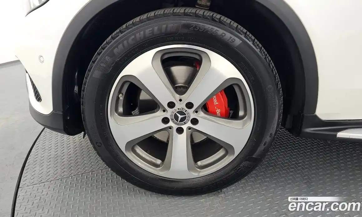 Mercedes-Benz GLC-Class 2017 2.1 Автомат в Москве № 161707, фото 17