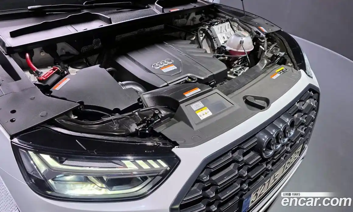 Audi Q5 2023 2.0 Автомат в Москве № 162486, фото 16