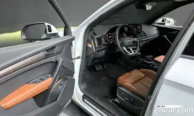 Audi Q5 2023 2.0 Автомат в Москве № 162486, миниатюра 9